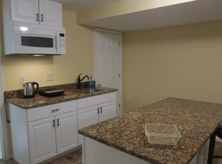 11800 Valley Rd, Fairfax, VA 22033