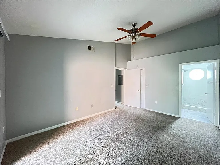 8710 Rain Forest Pl #D — Photo 18