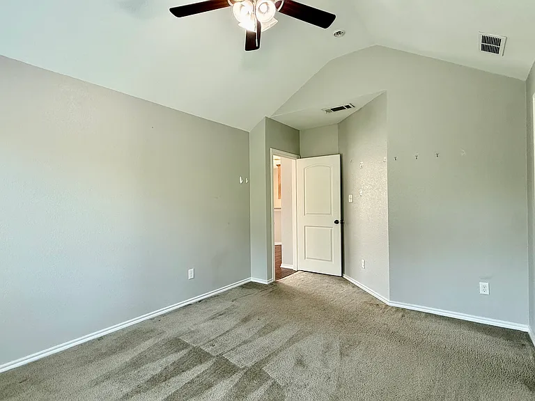 412 Windridge Dr — Photo 14