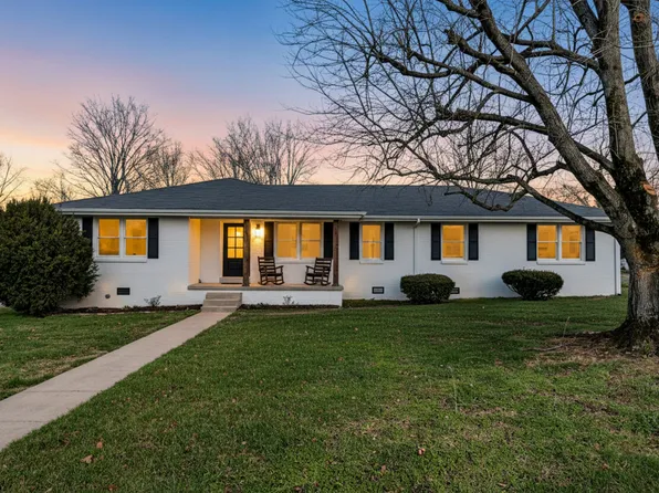 407 Dow Dr, Shelbyville, TN 37160