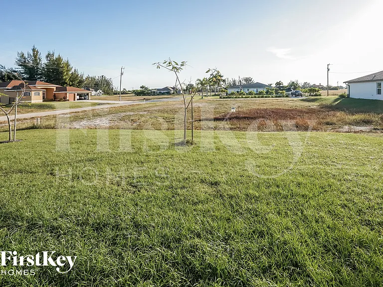 2127 NW 41st Pl — Photo 15