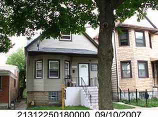 8210 S Muskegon Ave, Chicago, IL