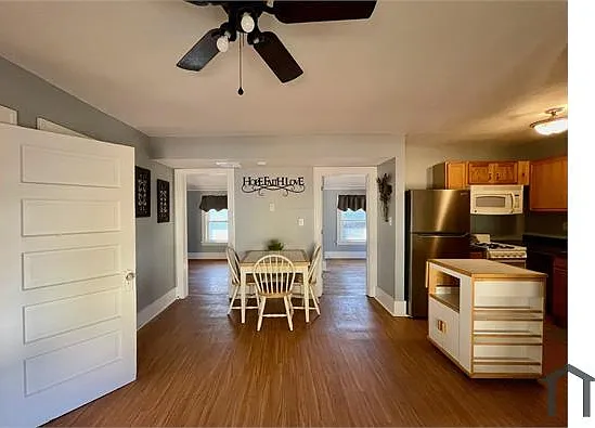 2 bed, 800 sqft, $1,550 — Photo 3