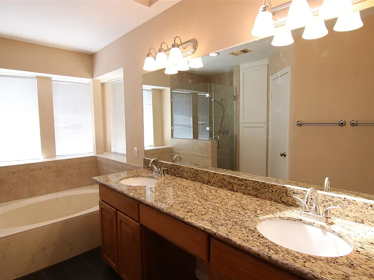 14423 Sandalfoot St — Photo 11