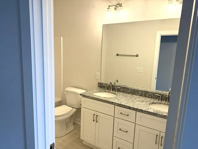 2203 Foster Ave #2205-2221 — Photo 8