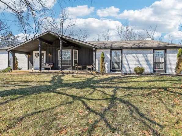 320 Quails Hill Ct, Ballwin, MO 63011
