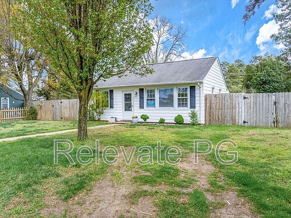 3rd image of 1313 Saint Michaels Ln