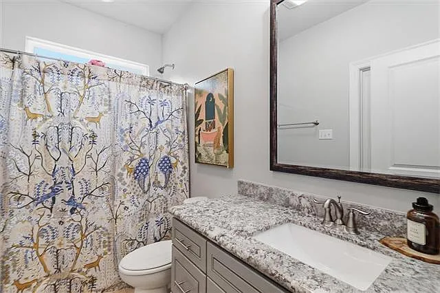 5024 Paris Ave — Photo 13