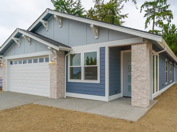 51 Waterford Ct, Sequim, WA 98382
