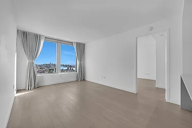 3 Court Square, #5410