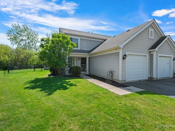9 Crimson Ct #9, Lake In The Hills, IL 60156