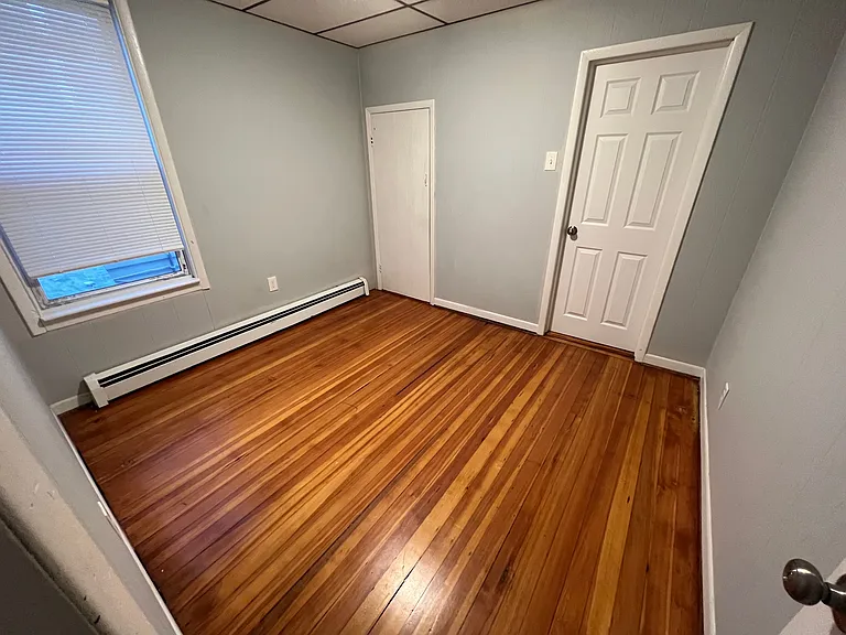 288 Meridian St #1 — Photo 10