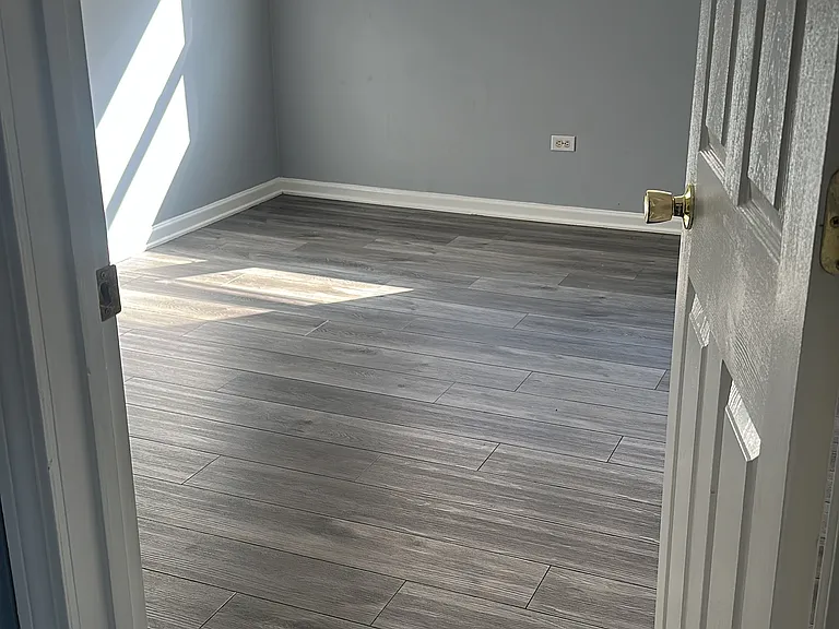 10110 S Pulaski Rd #2E — Photo 5