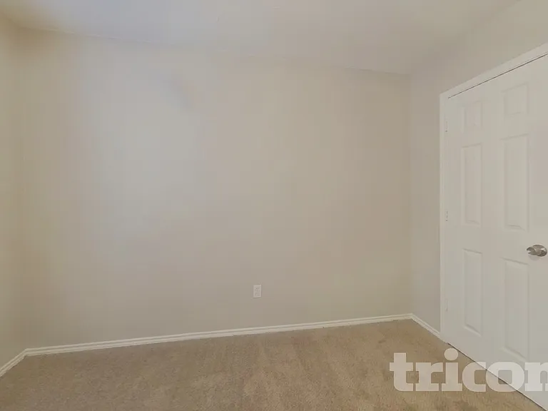 6625 Old Whitley Rd — Photo 10