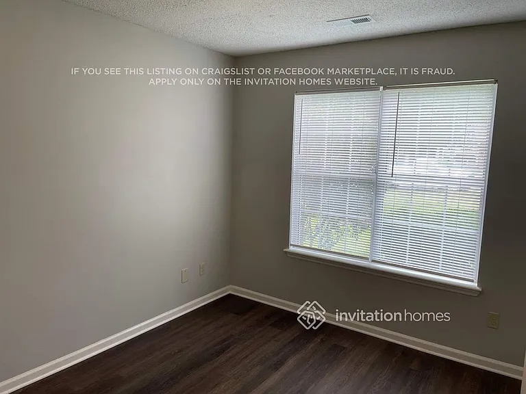 14515 Smith Rd — Photo 7