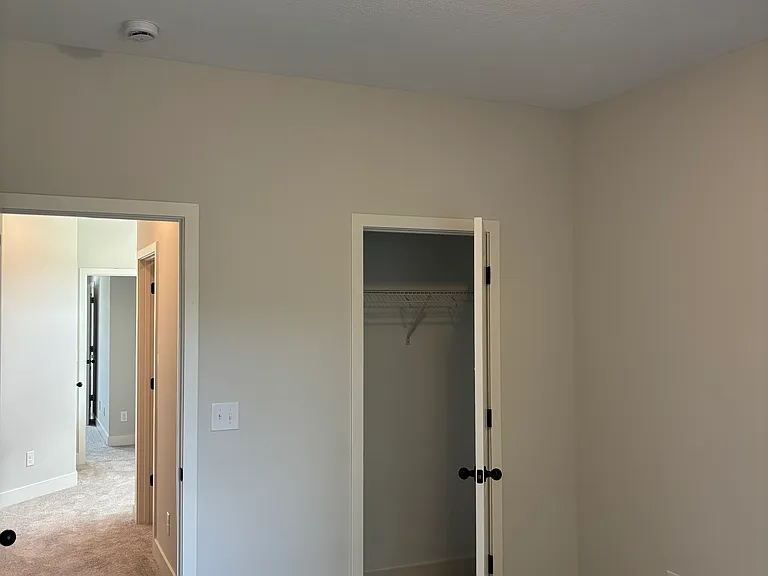8930 Keenberg Ln — Photo 34