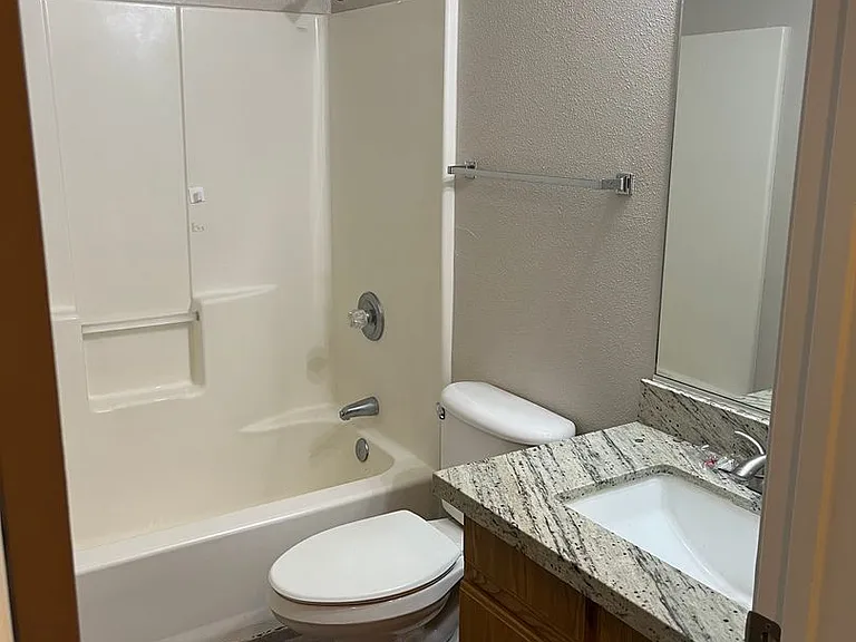 S-1031 Villa Cortez Apartments — Photo 11