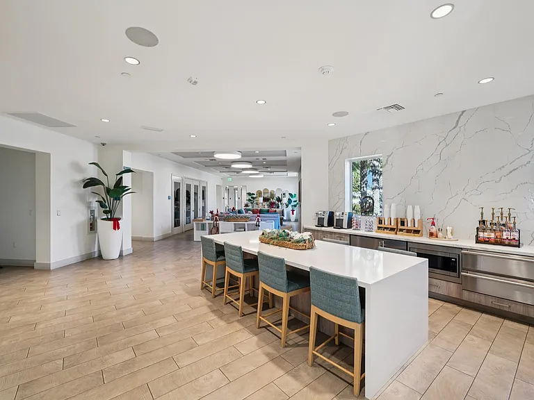 11048 Luminate Dr — Photo 36