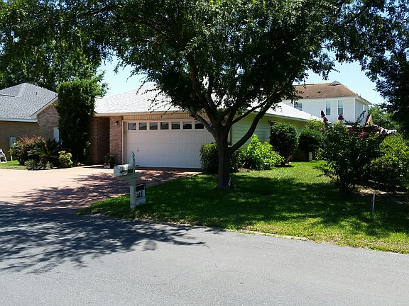 3rd image of 851 Van Dyke Dr