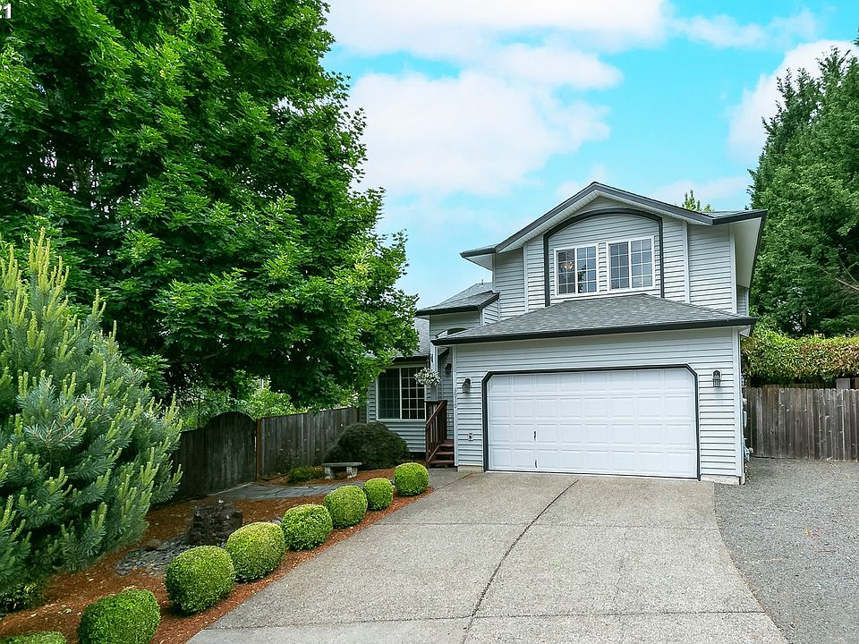 1st image of 3010 NE Kaster Dr