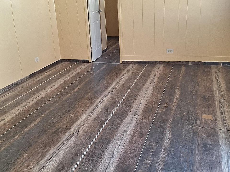 1st image of 11B Oleander Cir