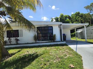 6135 N Joshua Ln, Lake Worth, FL 33462