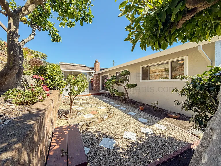 6931 Wilson Way — Photo 24