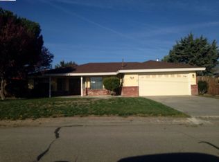 21691 Brook Dr, Tehachapi, CA 93561