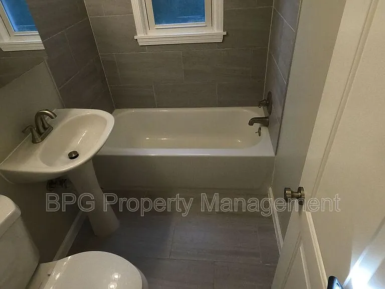 394 Jackson St #106 — Photo 8
