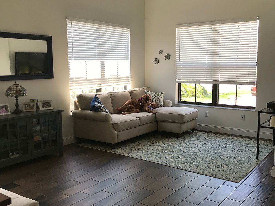 1st image of 5058 Salerno St