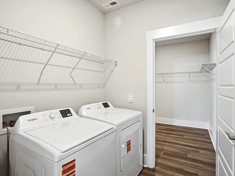 510 Silky Oak Dr SE — Photo 25