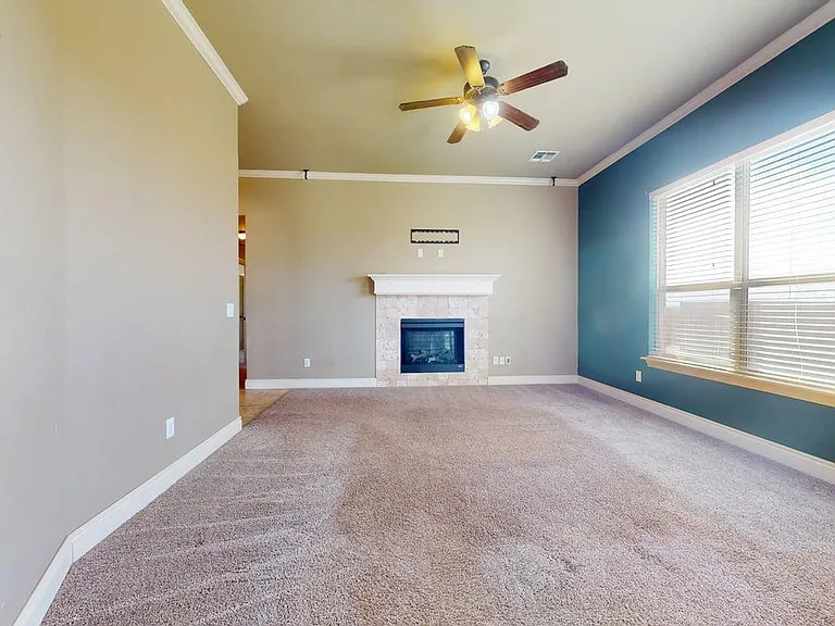313 Marilyn Glover Dr — Photo 10