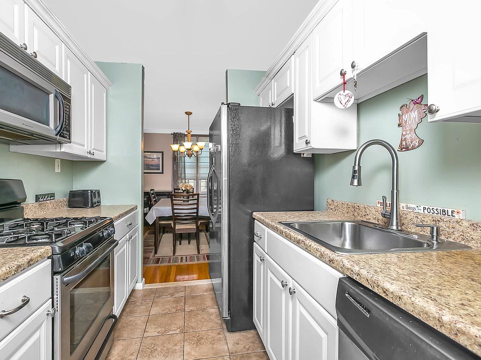1st image of 65-15 Alderton St APT 7G
