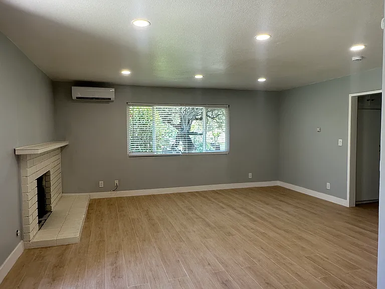 1413 Springfield St #A — Photo 7