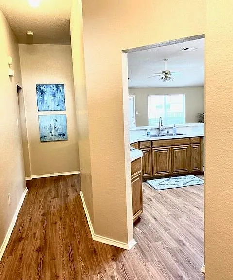 544 Marybeth Dr — Photo 6