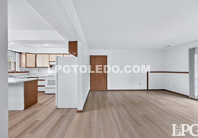 801 Hilltop Ln #101 — Photo 14