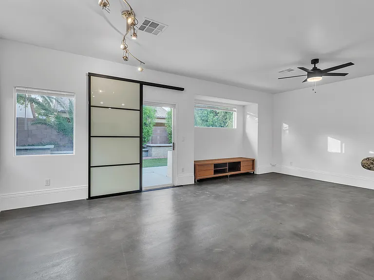 4468 Lobero Ave — Photo 6