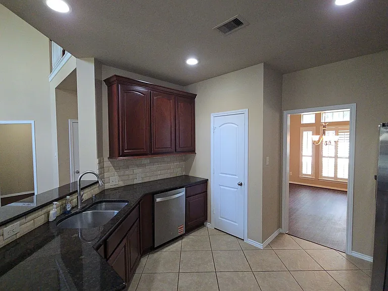 28214 Helmsman Knolls Dr — Photo 7