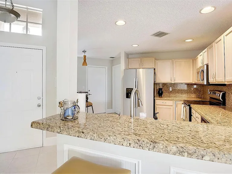 13284 Majestic Pine Ct — Photo 5