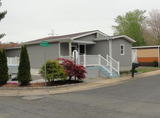 18 Eisenhower St, Howell, NJ 07731