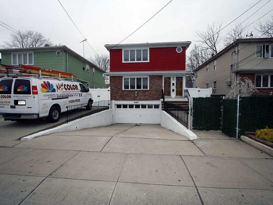 1st image of 484 Jewett Ave