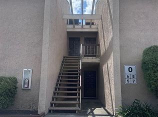 700 W La Veta Ave UNIT O5, Orange, CA 92868