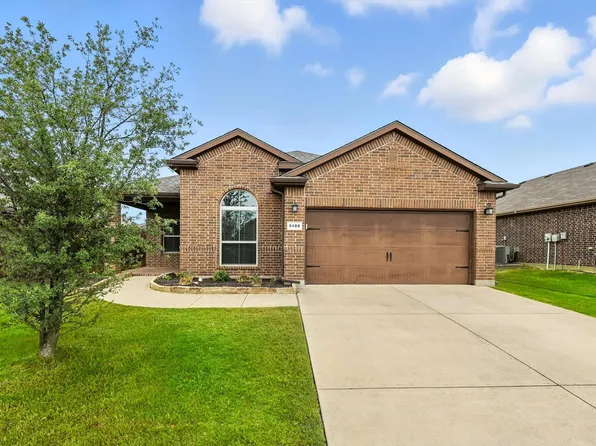 5109 Meadow Ln, Krum, TX 76249