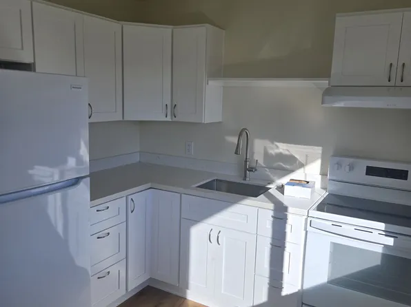 1221 Yulupa Ave APT 5, Santa Rosa, CA 95405