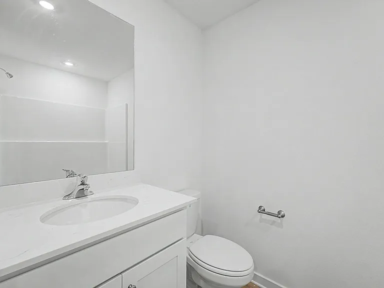 541 Nevada St — Photo 15