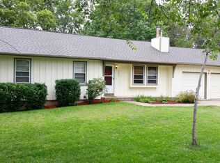 8622 Stearns Rd, Overland Park, KS 66214