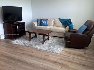 4027 Swansea B #B, Deerfield Beach, FL 33442
