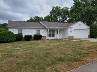 4218 Meridith Dr, Fort Wayne, IN 46815