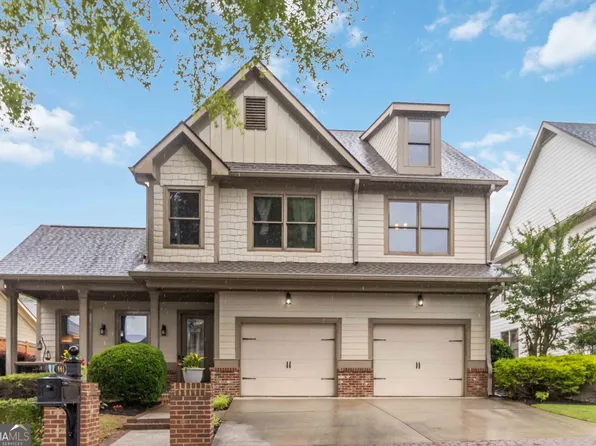 663 Warm Springs Ct, Loganville, GA 30052