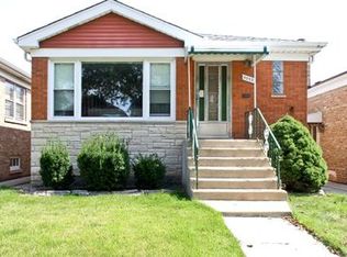 5243 N Meade Ave, Chicago, IL 60630